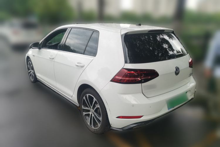 Used Volkswagen Golf 2020 Charming Edition 280TSI DSG R-Line Rear Left 45 Deg