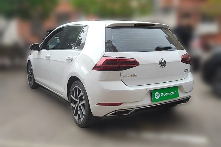 Used Volkswagen Golf 2020 280TSI DSG Luxury Edition Rear Left 45 Deg