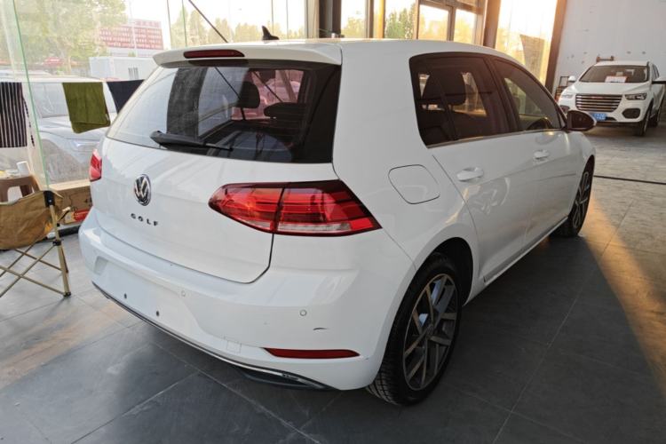 Used Volkswagen Golf 2020 280TSI DSG Comfort Version Rear Right 45 Deg