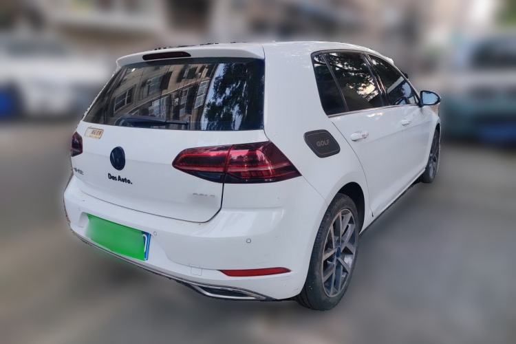 Used Volkswagen Golf 2020 280TSI DSG Luxury Edition Rear Right 45 Deg