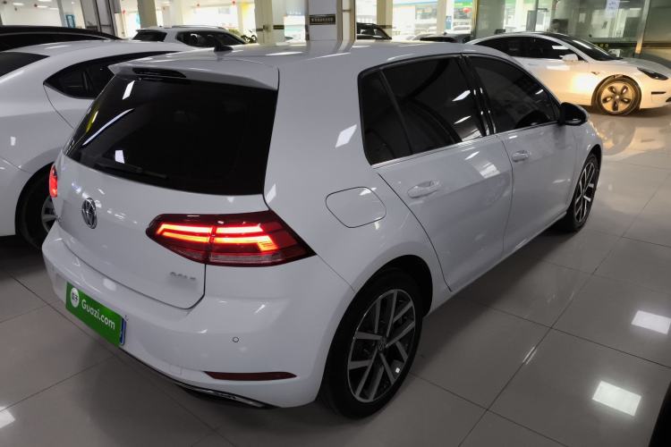 Used Volkswagen Golf 2020 Zhiai Edition 280TSI DSG Comfort Model Rear Right 45 Deg