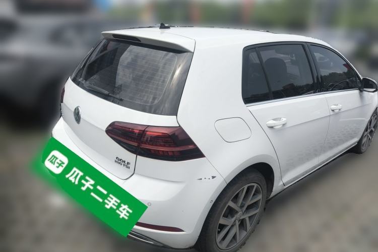 Used Volkswagen Golf 2020 Zhiai Edition 280TSI DSG Luxury Model Rear Right 45 Deg