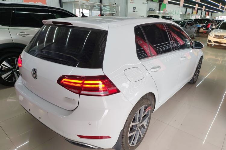 Used Volkswagen Golf 2020 Zhiai Edition 200TSI DSG Comfortable & Ambitious Version Rear Right 45 Deg