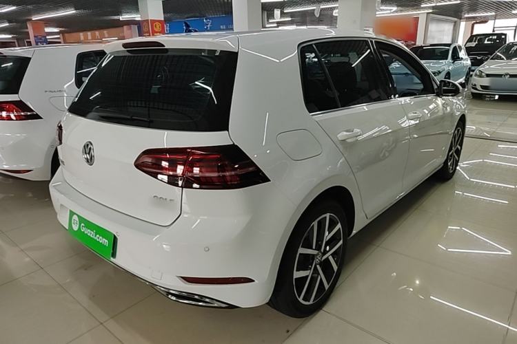 Used Volkswagen Golf 2020 Zhiai Edition 280TSI DSG Luxury Model Rear Right 45 Deg