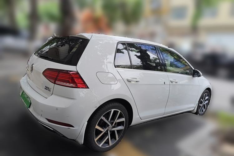 Used Volkswagen Golf 2020 280TSI DSG Comfort Version Rear Right 45 Deg