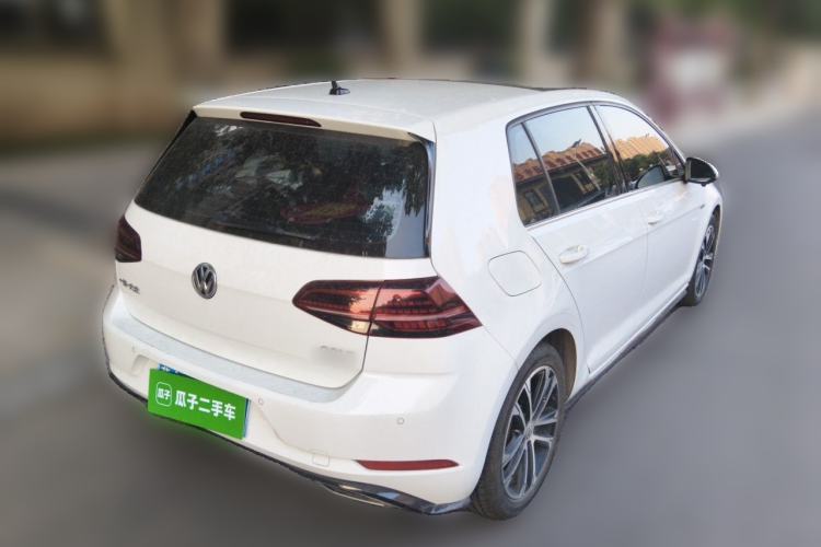 Used Volkswagen Golf 2020 Charming Edition 280TSI DSG R-Line Rear Right 45 Deg