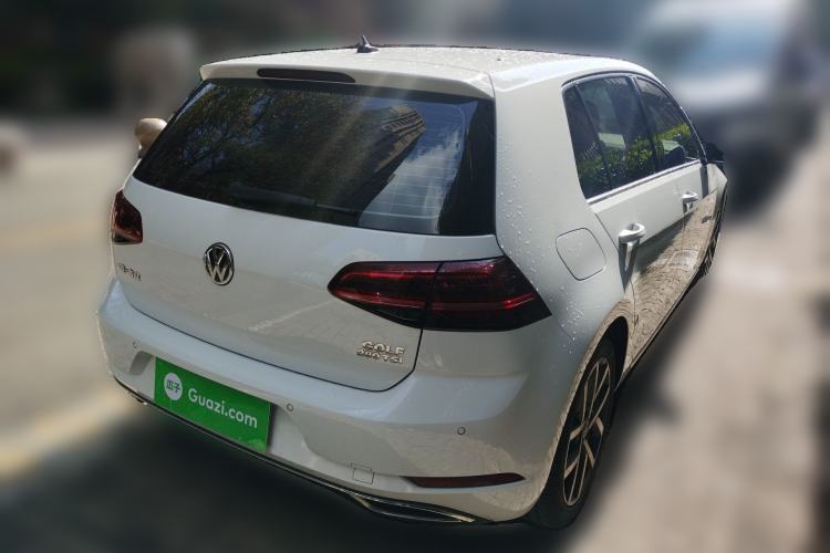 Used Volkswagen Golf 2020 Zhiai Edition 280TSI DSG Luxury Model Rear Right 45 Deg