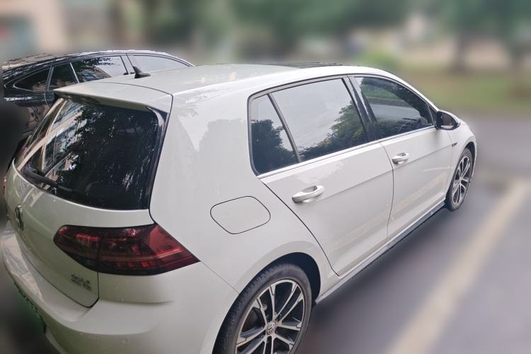 Used Volkswagen Golf 2020 Charming Edition 280TSI DSG R-Line Rear Right 45 Deg