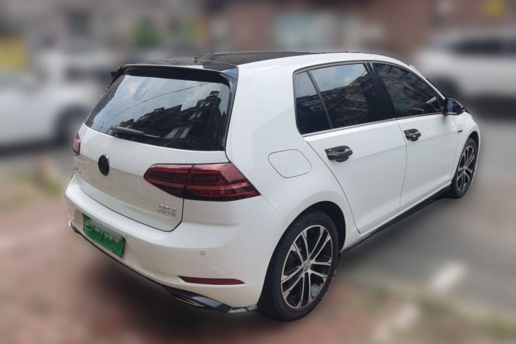 Used Volkswagen Golf 2020 Charming Edition 280TSI DSG R-Line Rear Right 45 Deg