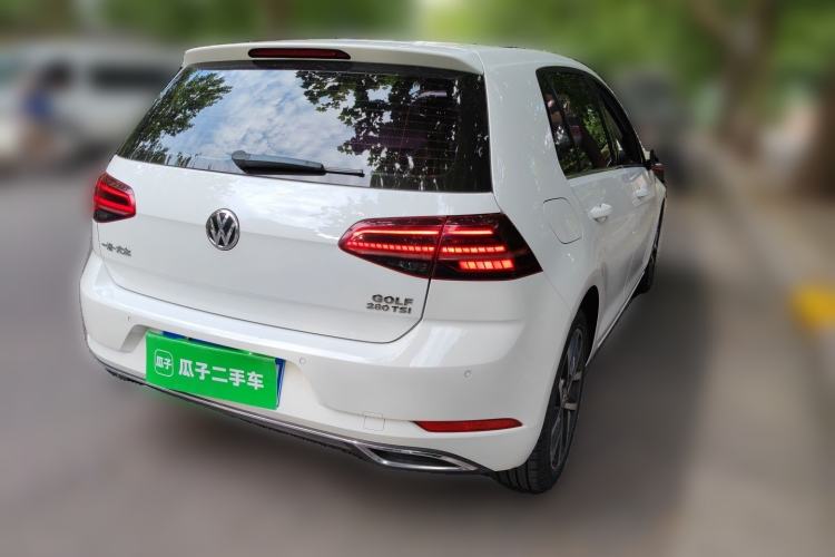 Used Volkswagen Golf 2020 Zhiai Edition 280TSI DSG Luxury Model Rear Right 45 Deg