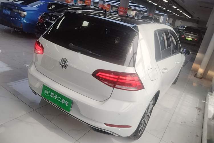 Used Volkswagen Golf 2020 Zhiai Edition 280TSI DSG Comfort Model Rear Right 45 Deg