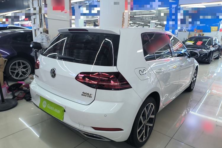Used Volkswagen Golf 2020 280TSI DSG Luxury Edition Rear Right 45 Deg