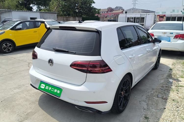 Used Volkswagen Golf 2020 Charming Edition 280TSI DSG R-Line Rear Right 45 Deg