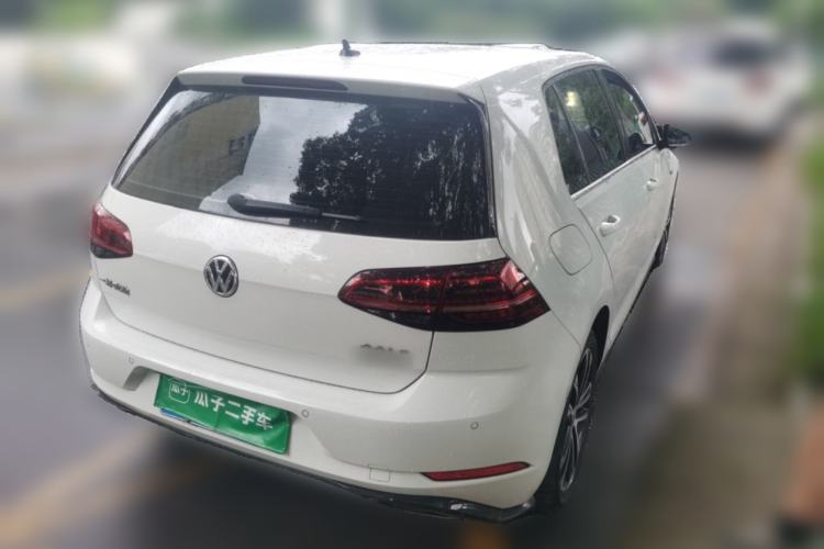 Used Volkswagen Golf 2020 Charming Edition 280TSI DSG R-Line Rear Right 45 Deg