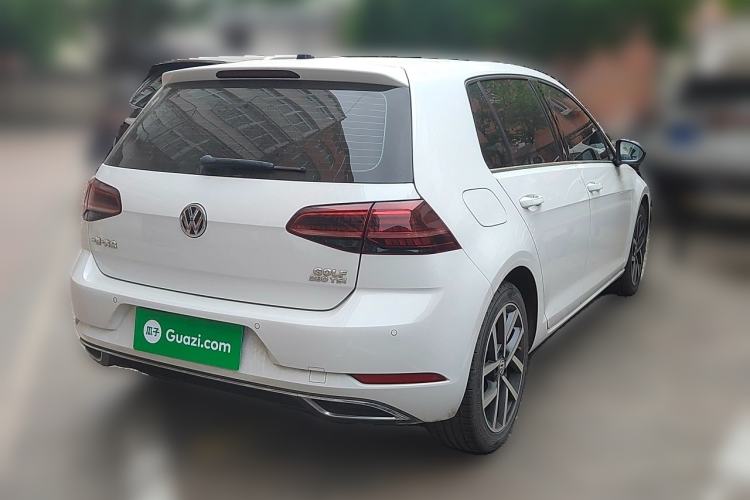 Used Volkswagen Golf 2020 280TSI DSG Luxury Edition Rear Right 45 Deg