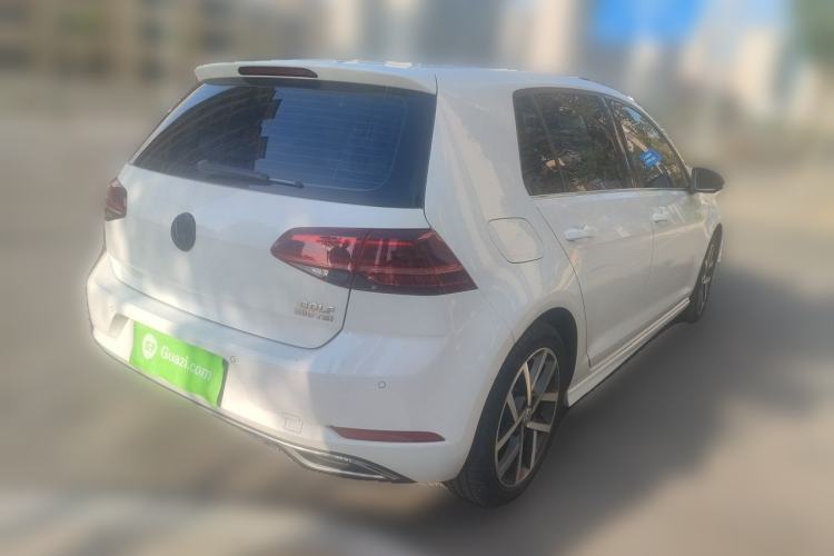 Used Volkswagen Golf 2020 280TSI DSG Luxury Edition Rear Right 45 Deg