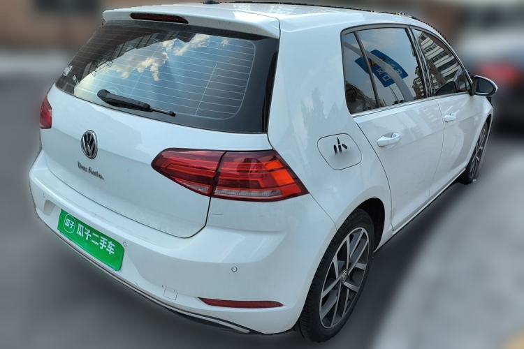 Used Volkswagen Golf 2020 Zhiai Edition 200TSI DSG Comfort Model Rear Right 45 Deg