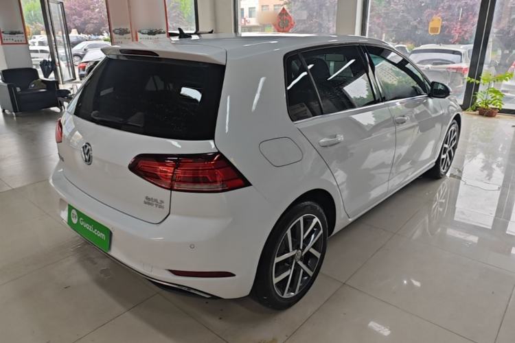 Used Volkswagen Golf 2020 280TSI DSG Comfort Version Rear Right 45 Deg
