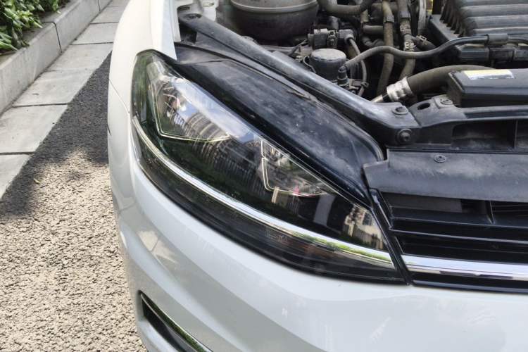 Used Volkswagen Golf 2020 280TSI DSG Comfort Version Right Front Headlight