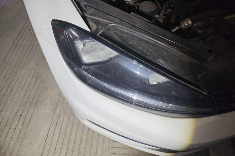 Used Volkswagen Golf 2020 Zhiai Edition 280TSI DSG Comfort Model Right Front Headlight