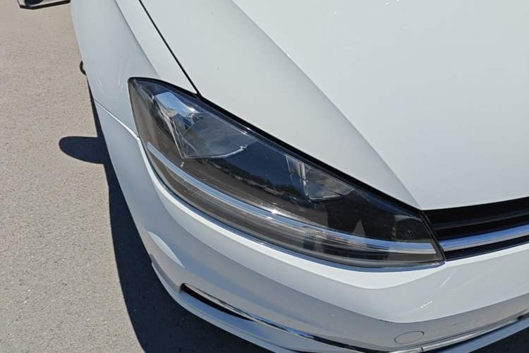Used Volkswagen Golf 2020 280TSI DSG Comfort Version Right Front Headlight