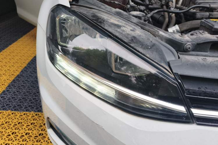 Used Volkswagen Golf 2020 Zhiai Edition 280TSI DSG Comfort Model Right Front Headlight