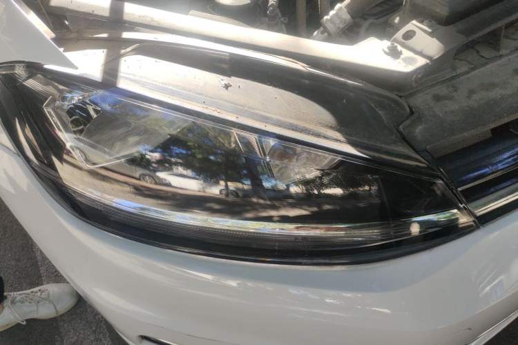 Used Volkswagen Golf 2020 Zhiai Edition 280TSI DSG Comfort Model Right Front Headlight