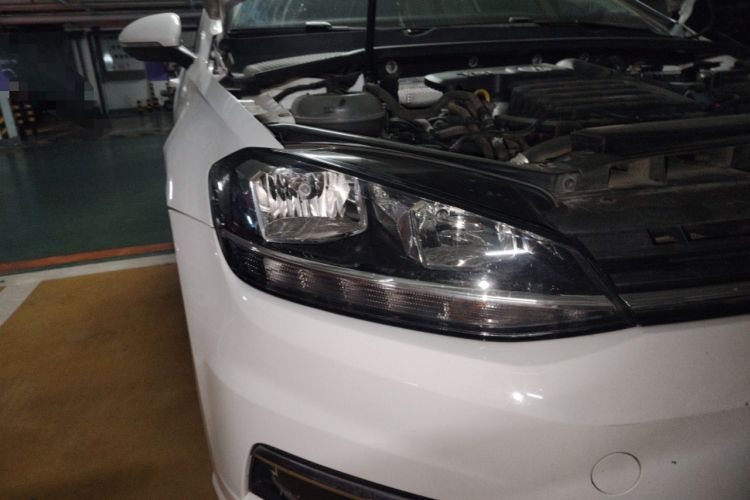 Used Volkswagen Golf 2020 280TSI DSG Comfort Version Right Front Headlight