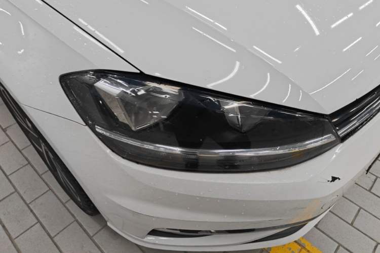 Used Volkswagen Golf 2020 280TSI DSG Comfort Version Right Front Headlight