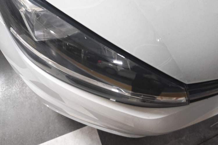 Used Volkswagen Golf 2020 280TSI DSG Comfort Version Right Front Headlight