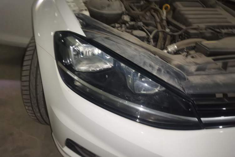Used Volkswagen Golf 2020 280TSI DSG Comfort Version Right Front Headlight