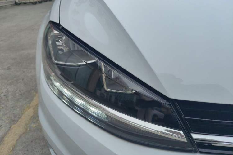 Used Volkswagen Golf 2020 Zhiai Edition 280TSI DSG Luxury Model Right Front Headlight