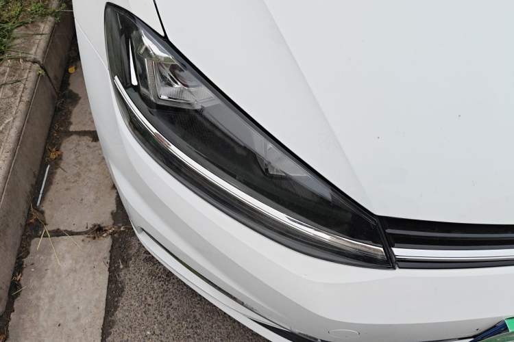 Used Volkswagen Golf 2020 Zhiai Edition 280TSI DSG Luxury Model Right Front Headlight