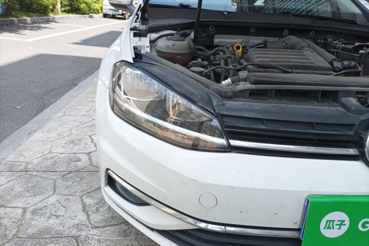 Used Volkswagen Golf 2020 Zhiai Edition 200TSI DSG Comfortable & Ambitious Version Right Front Headlight