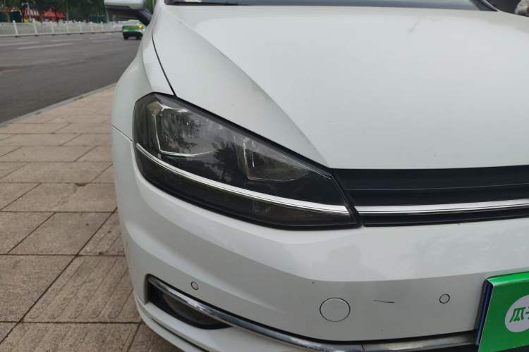 Used Volkswagen Golf 2020 Zhiai Edition 280TSI DSG Luxury Model Right Front Headlight