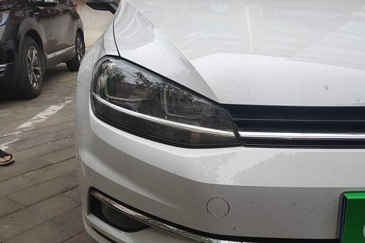 Used Volkswagen Golf 2020 280TSI DSG Luxury Edition Right Front Headlight