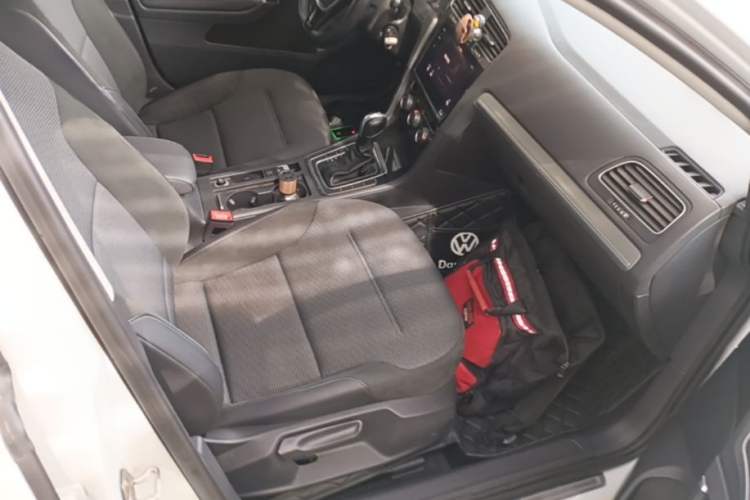 Used Volkswagen Golf 2020 280TSI DSG Comfort Version Right Front Seat