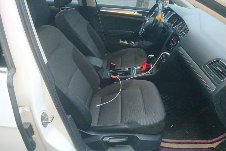 Used Volkswagen Golf 2020 Zhiai Edition 280TSI DSG Comfort Model Right Front Seat