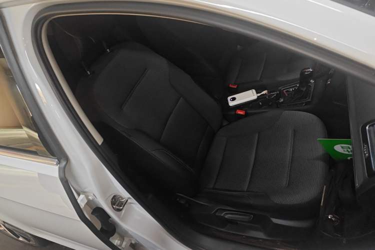 Used Volkswagen Golf 2020 Zhiai Edition 280TSI DSG Comfort Model Right Front Seat