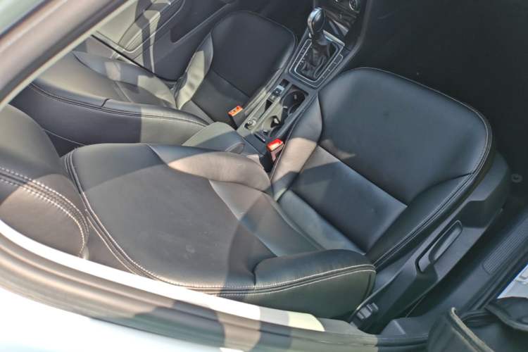 Used Volkswagen Golf 2020 Zhiai Edition 280TSI DSG Comfort Model Right Front Seat