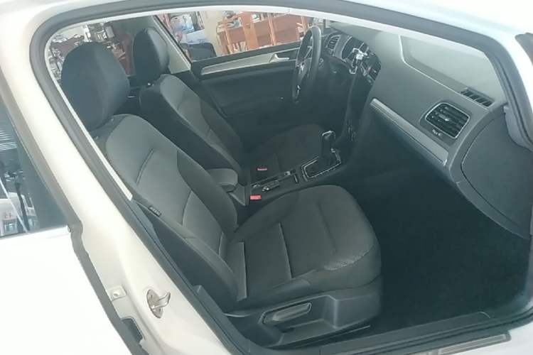 Used Volkswagen Golf 2020 Zhiai Edition 280TSI DSG Comfort Model Right Front Seat