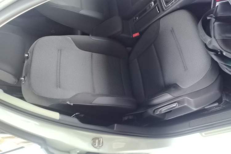 Used Volkswagen Golf 2020 Zhiai Edition 280TSI DSG Comfort Model Right Front Seat
