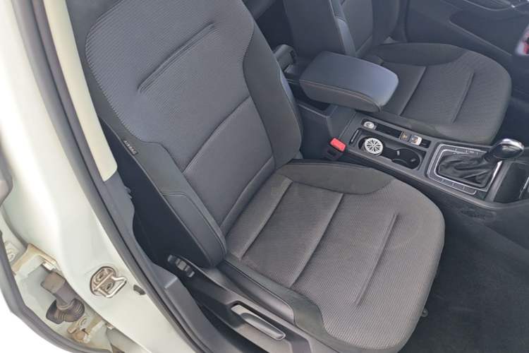 Used Volkswagen Golf 2020 280TSI DSG Comfort Version Right Front Seat