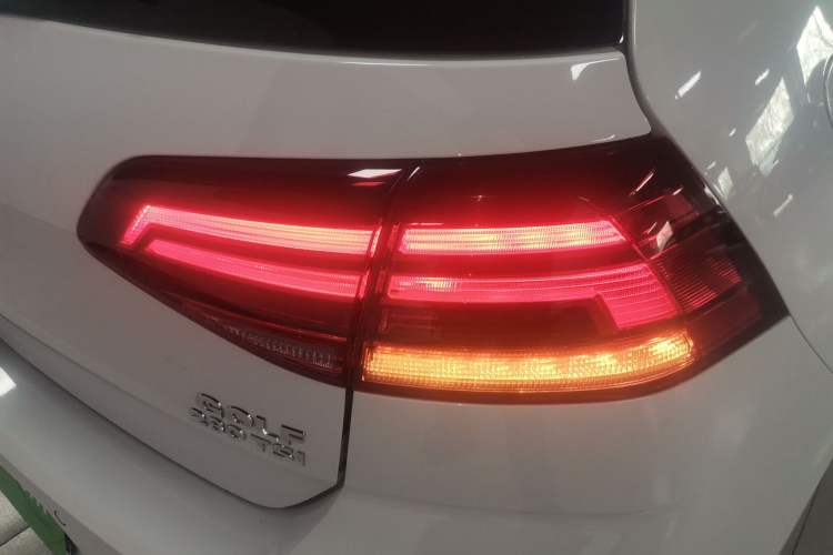 Used Volkswagen Golf 2020 280TSI DSG Comfort Version Right Rear Taillight