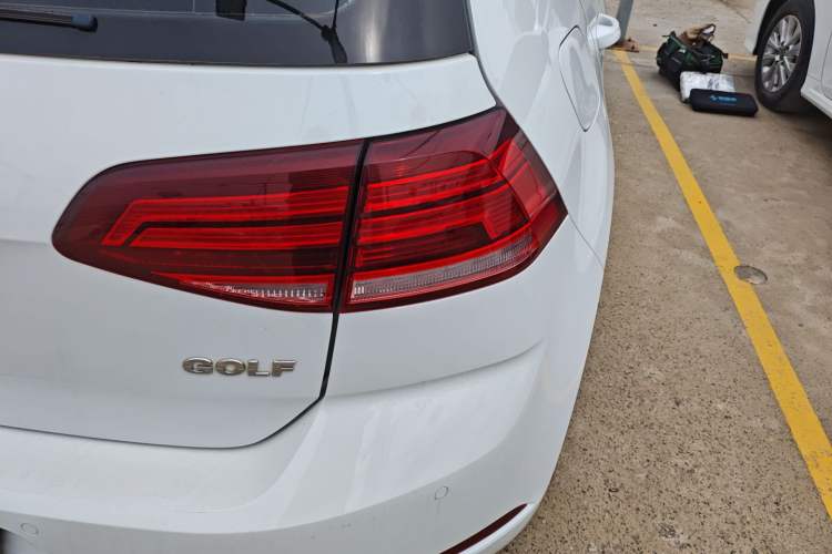 Used Volkswagen Golf 2020 200TSI DSG Comfortable and Ambitious Edition Right Rear Taillight