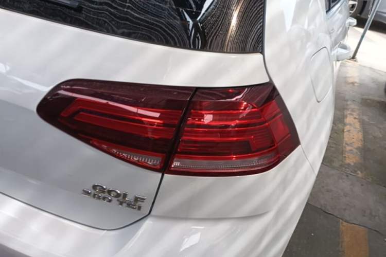 Used Volkswagen Golf 2020 280TSI DSG Comfort Version Right Rear Taillight