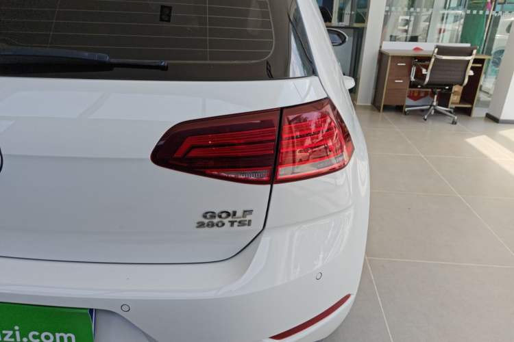 Used Volkswagen Golf 2020 280TSI DSG Comfort Version Right Rear Taillight