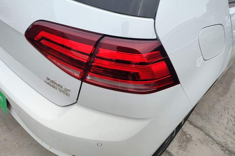 Used Volkswagen Golf 2020 280TSI DSG Comfort Version Right Rear Taillight
