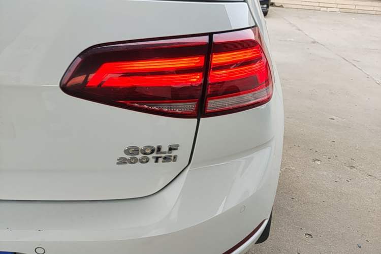 Used Volkswagen Golf 2020 200TSI DSG Comfortable and Ambitious Edition Right Rear Taillight