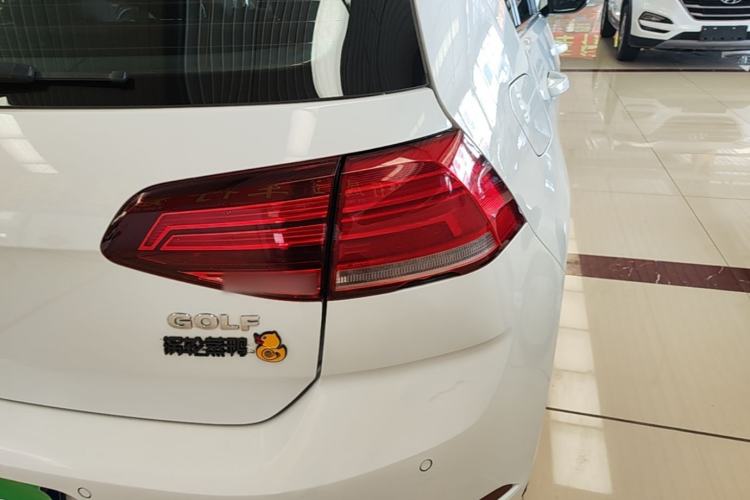 Used Volkswagen Golf 2020 Zhiai Edition 280TSI DSG Comfort Model Right Rear Taillight